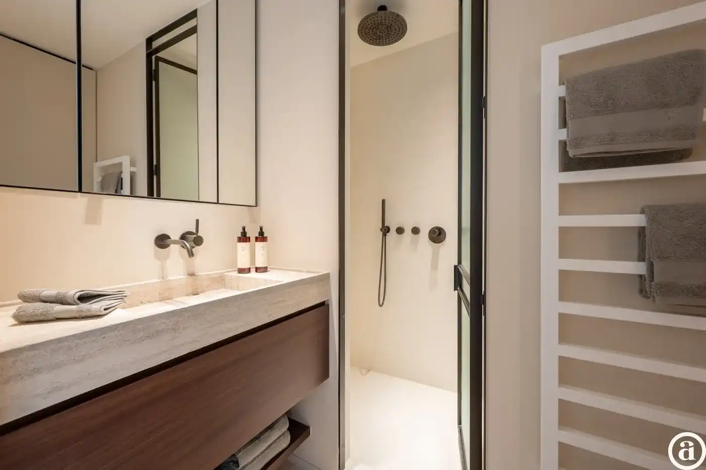 Prachtig nieuwbouw duplex-appartement op Zeedijk te Zoute. foto 27