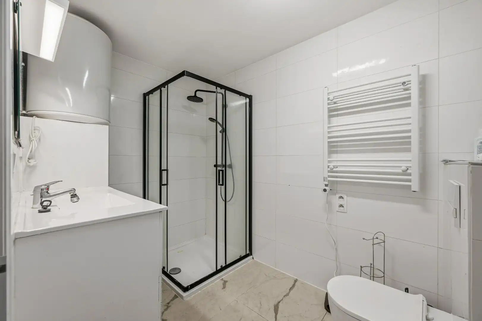Gezellige rijwoning met 3 slpks op de Tiense stadsrand foto 4