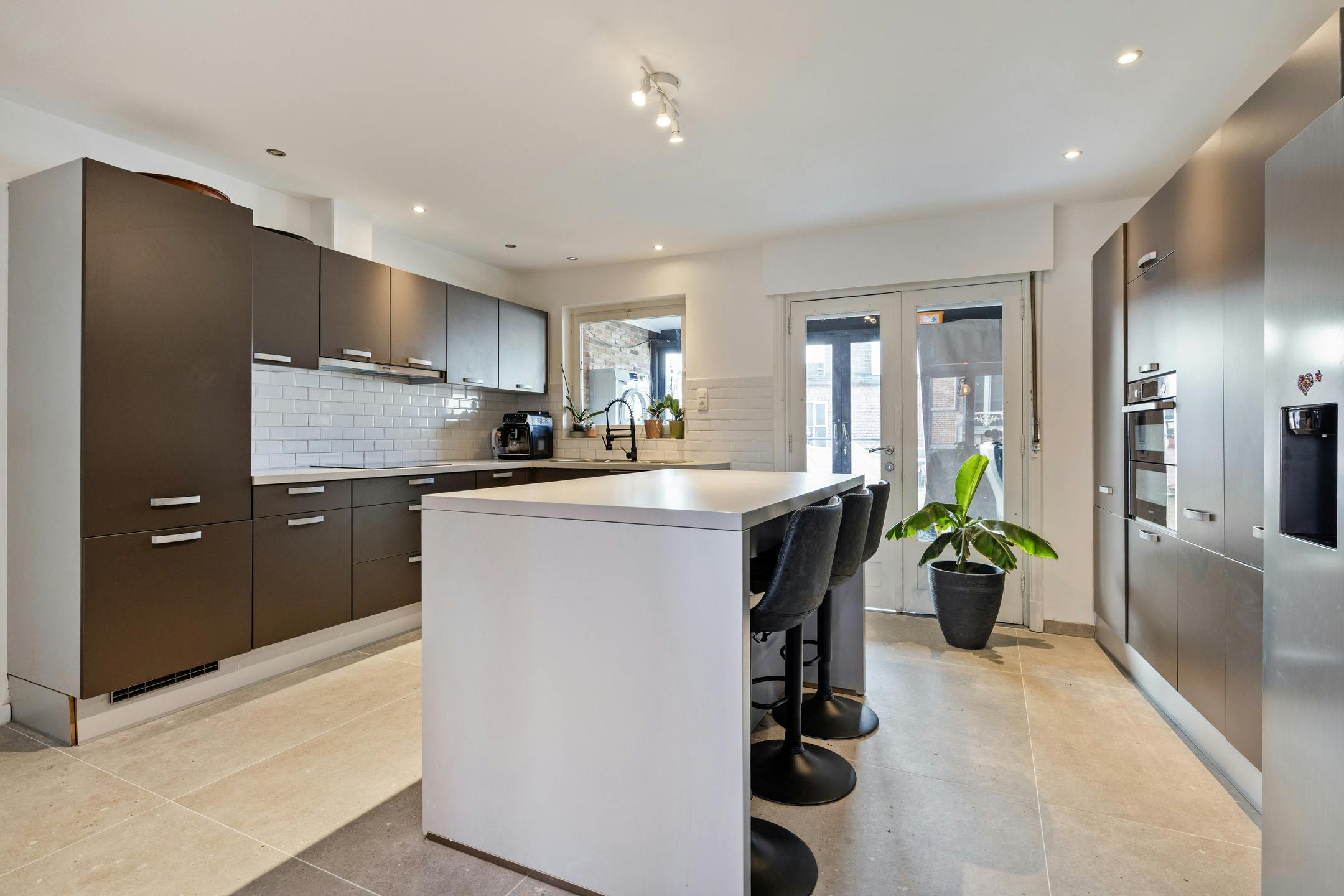 Huis met 3 slaapkamers, 3 staanplaatsen en terras in Niel foto 4