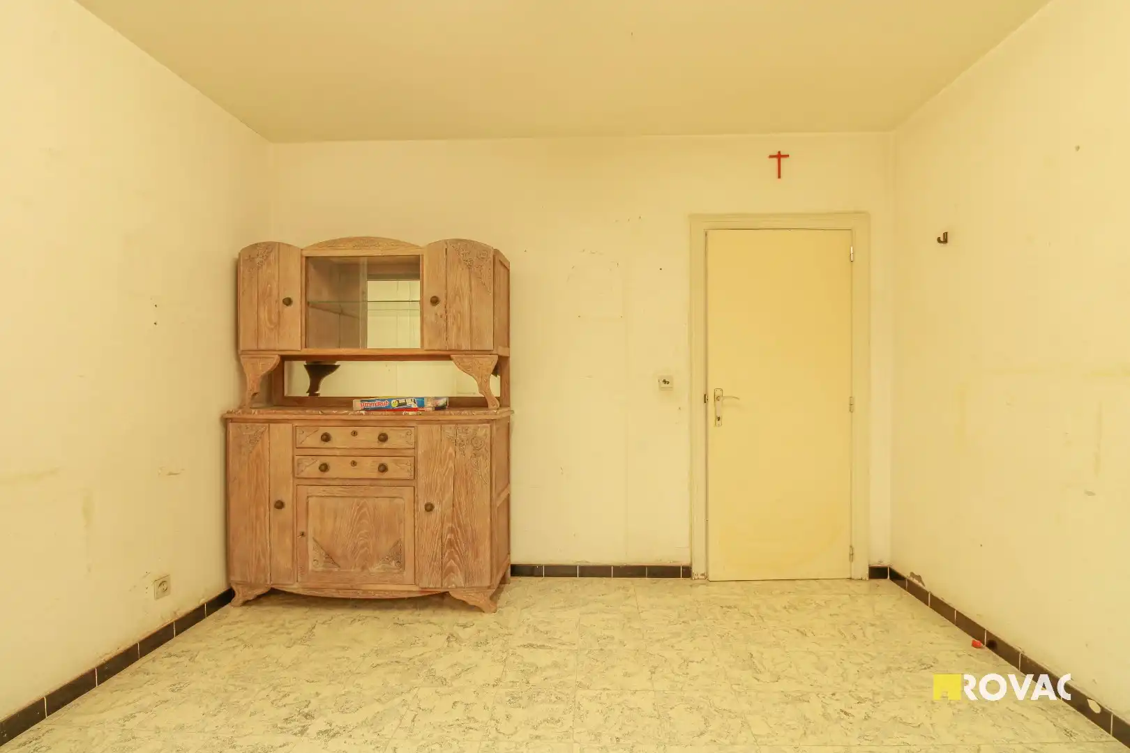 Alleenstaande bungalow op rustige hoekligging nabij provinciedomein ’t Veld te Ardooie! foto 12