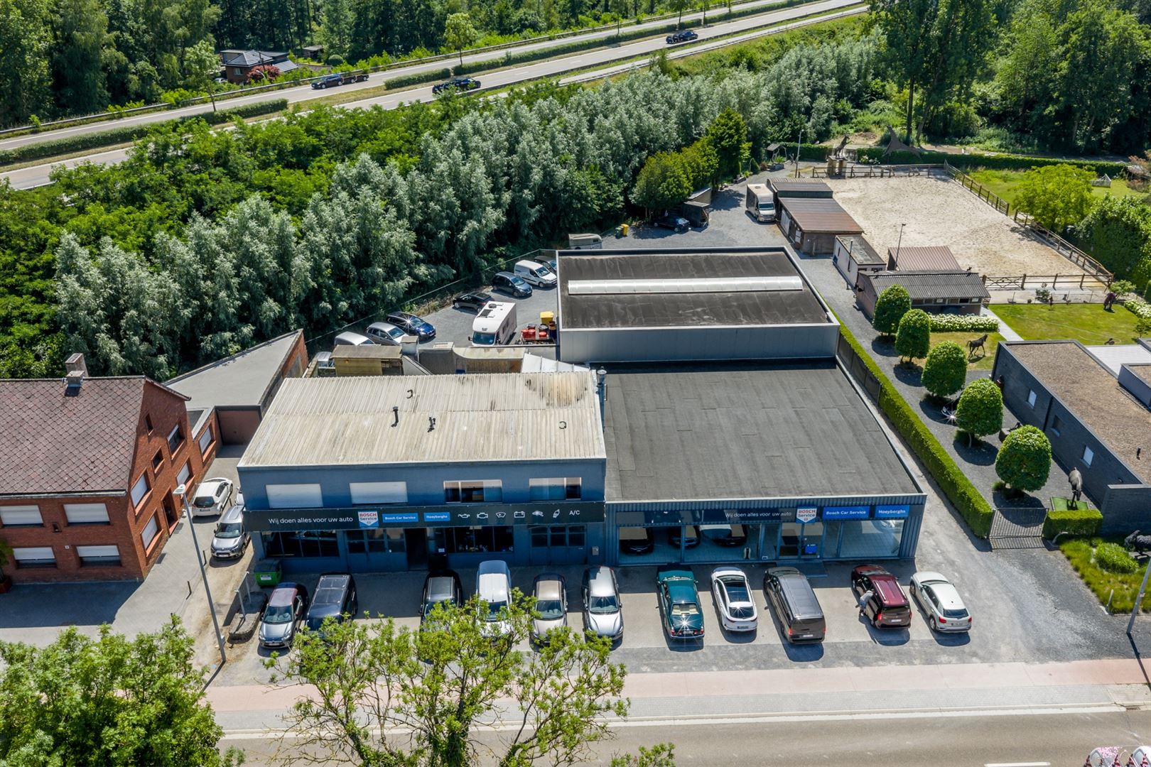 Atelier foto {{pictureIndex}}