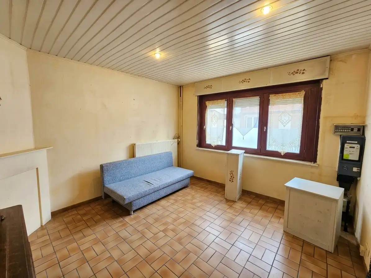 Te renoveren rijwoning op topligging! foto 2