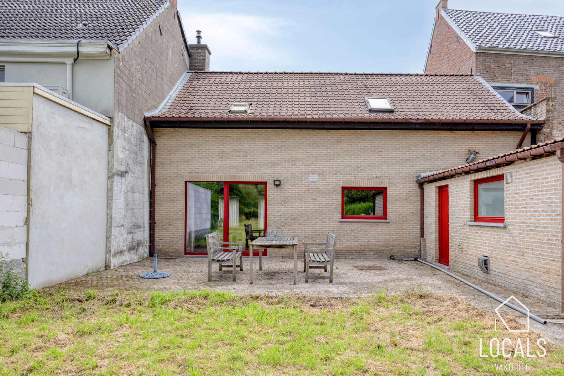 Woning met grote tuin op groene locatie nabij de gavers! foto 24