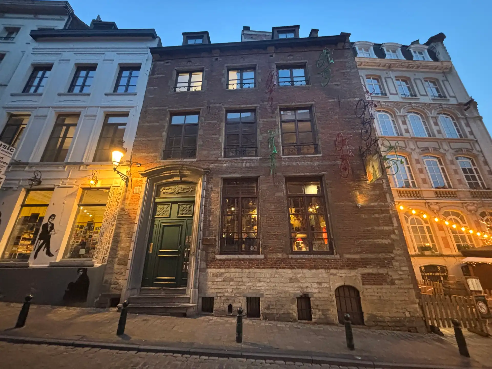 APPARTEMENT TEGENOVER MANNEKEN PIS foto {{pictureIndex}}