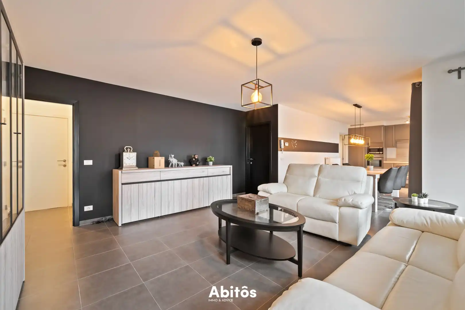 Instapklaar 2-slaapkamer appartement met terras op toplocatie nabij Gent-Dampoort foto 4