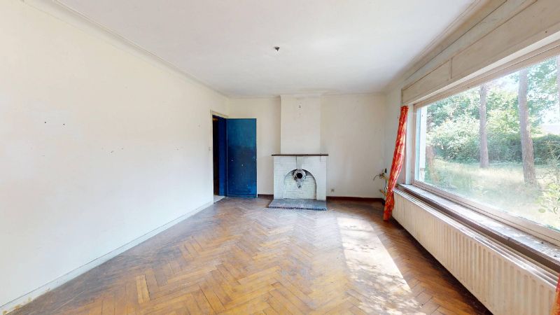 Rustig en gunstig gelegen te renoveren villa van 375m² op 48 are foto 8