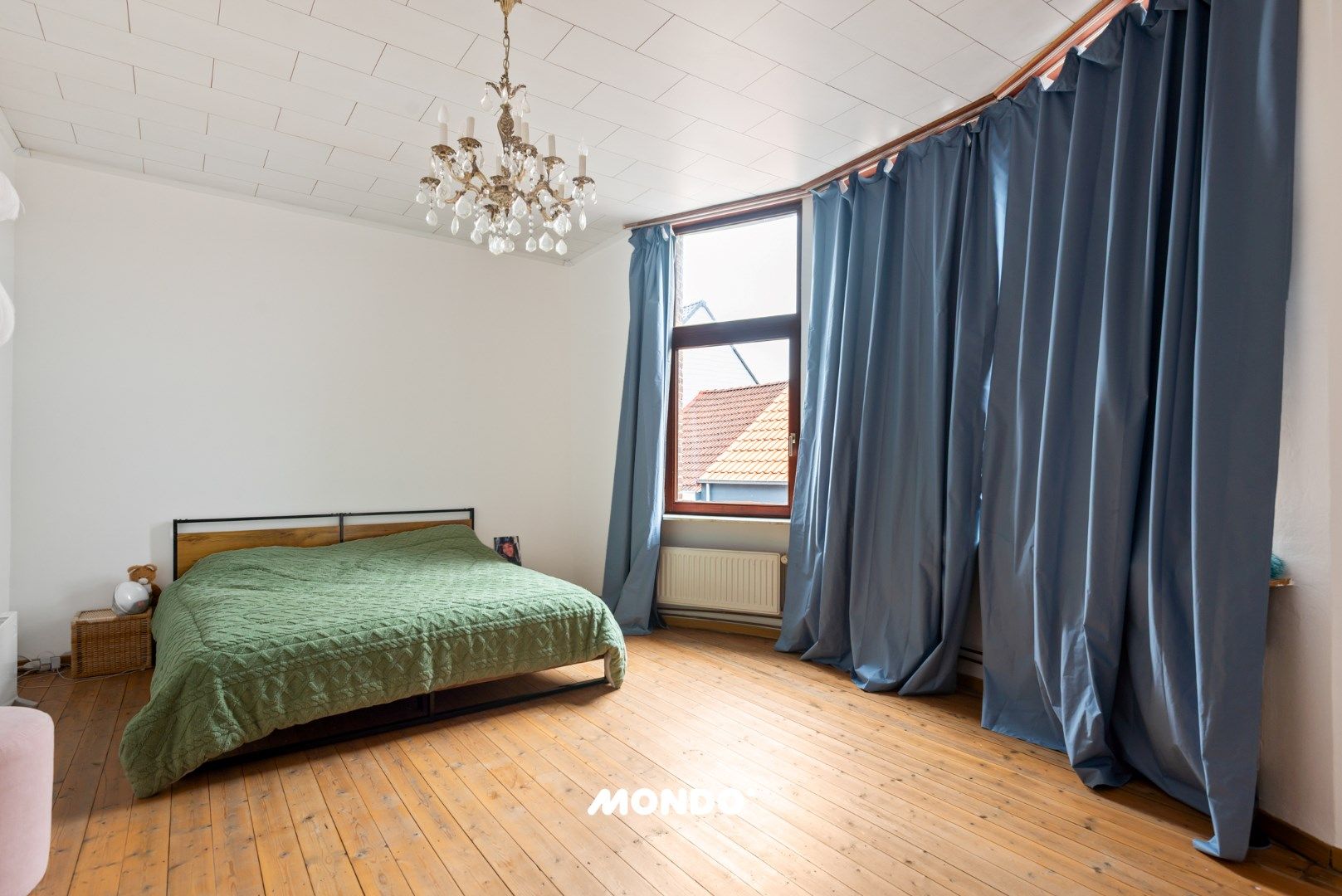 Karaktervolle woning met hangaar! foto 20