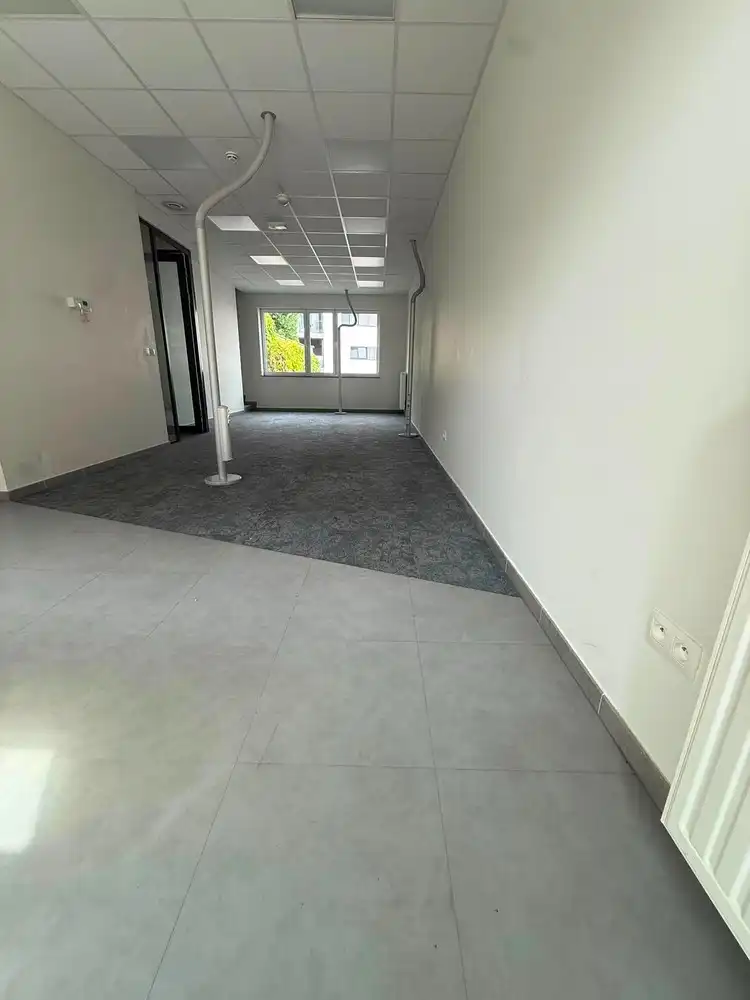 Instapklaar kantoorgebouw in de ontwikkeling Jardins de la Pasture NAAST BNP PARIBAS FORTIS foto 10