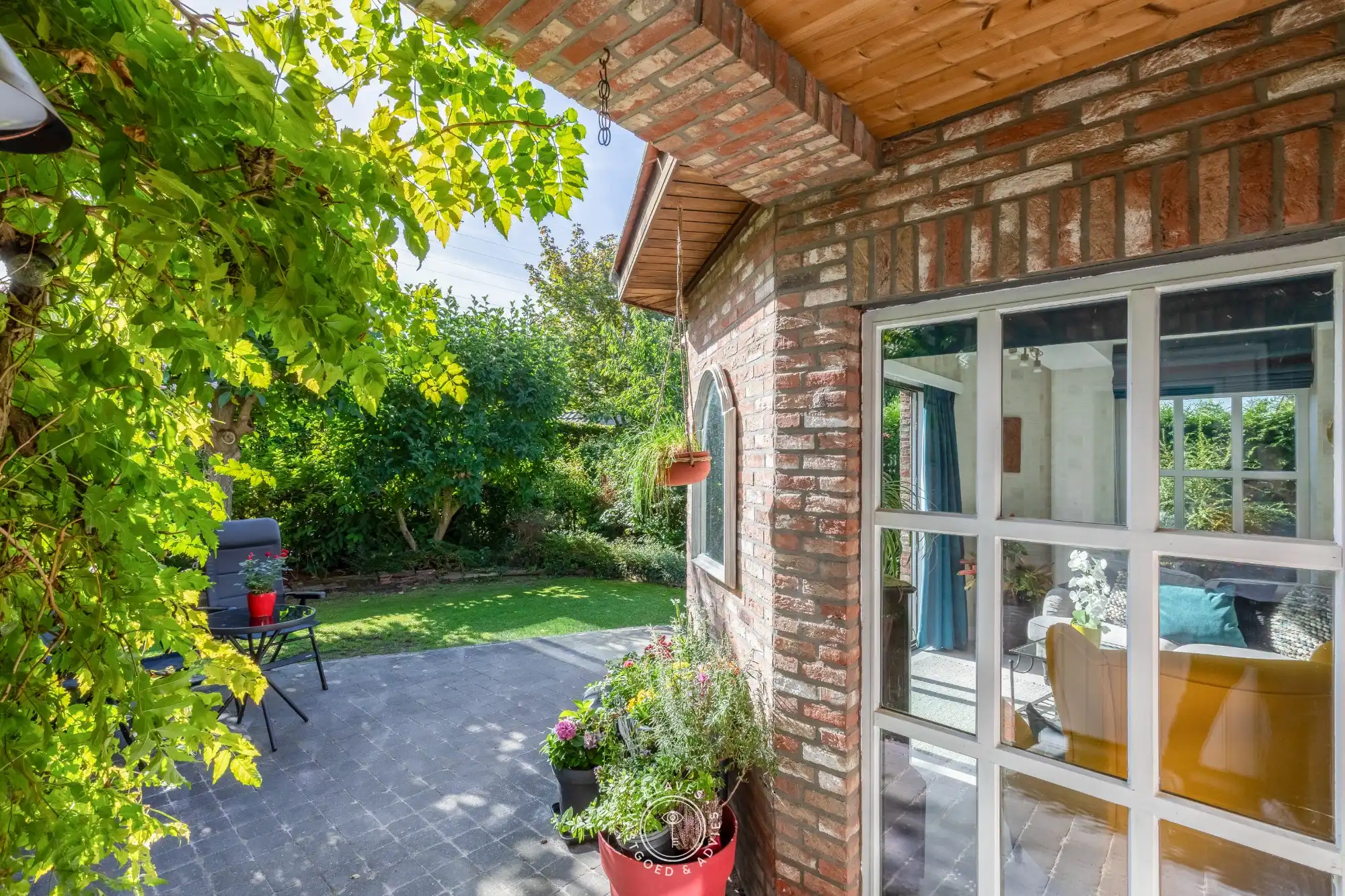 Prachtige, volledig gerenoveerde woning met energiezuinig A-label foto 25