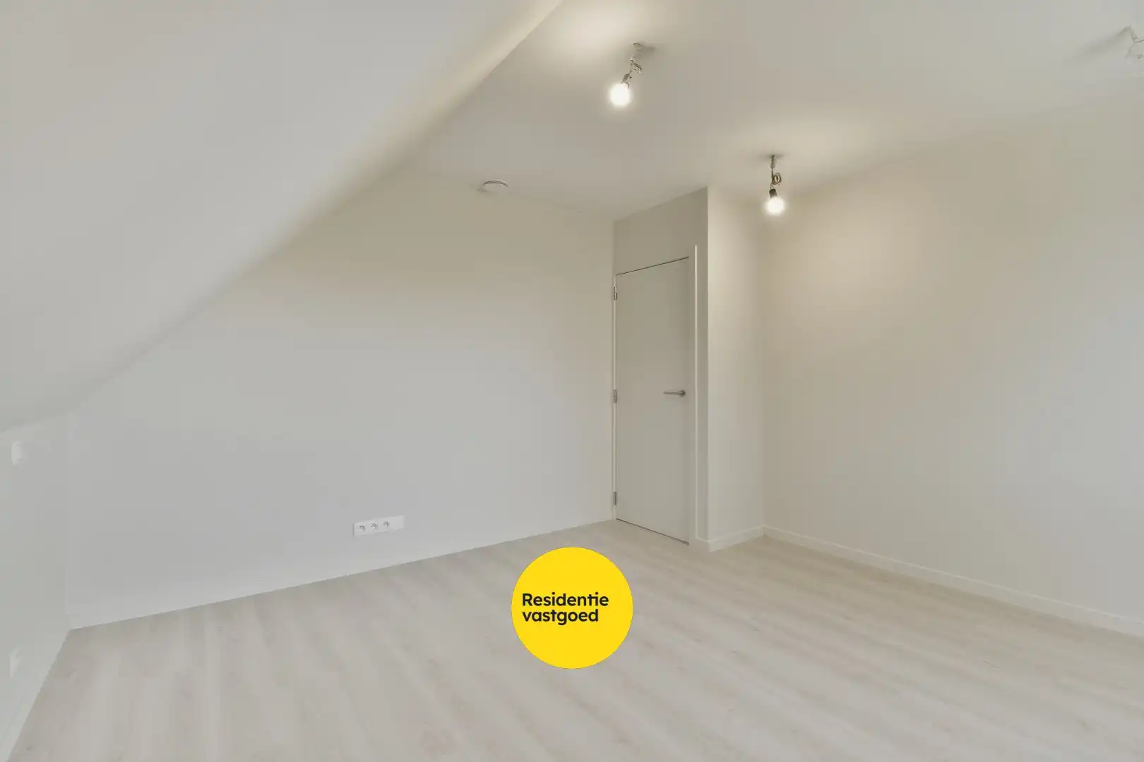 Nieuwbouwwoning met 3 slaapkamers en tuin te huur in Eernegem!  foto 8