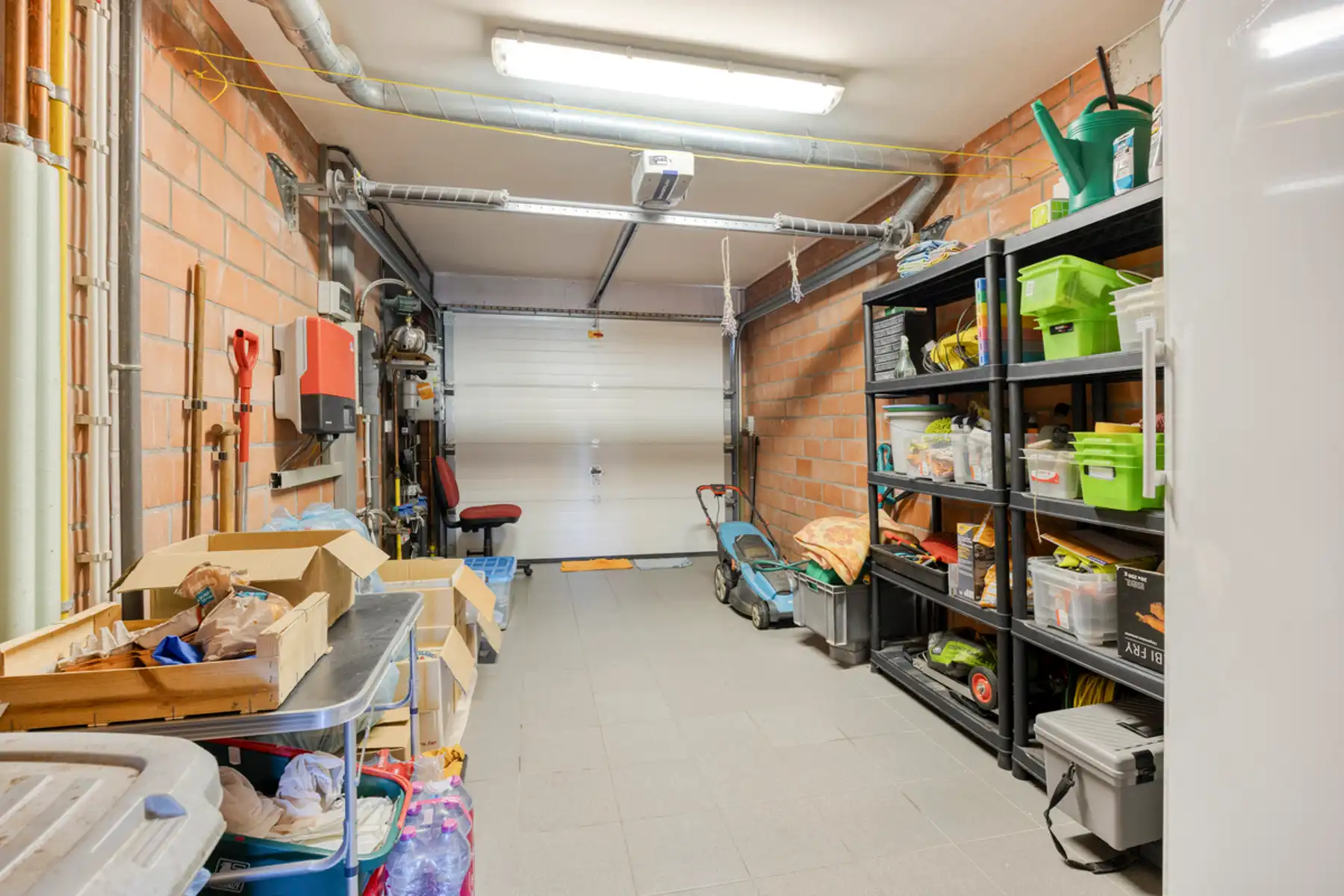 Energiezuinige halfopen bebouwing in een doodlopende straat foto 18