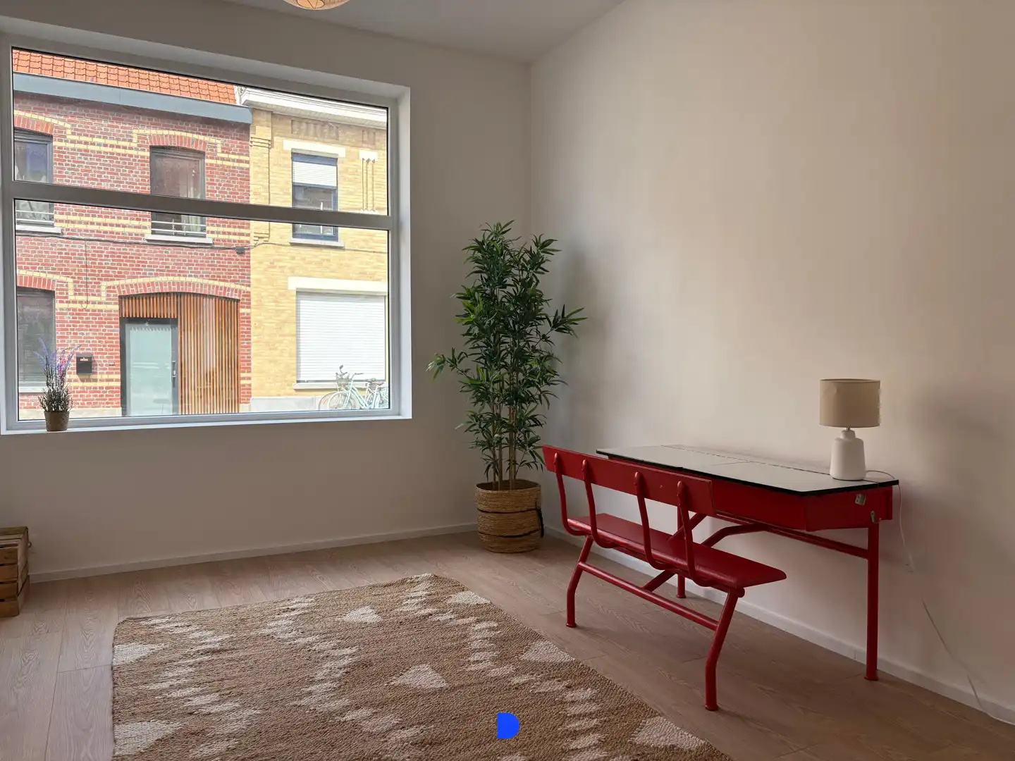 Instapklare burgerwoning in het centrum van Roeselare. foto 23