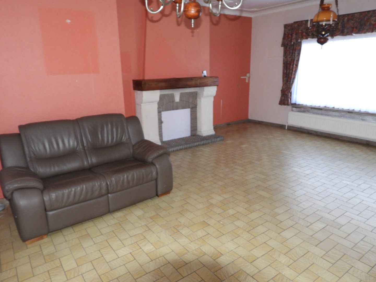 Charmante  woning met tuin op toplocatie te Drieslinter, Staionsplein 4 foto 7