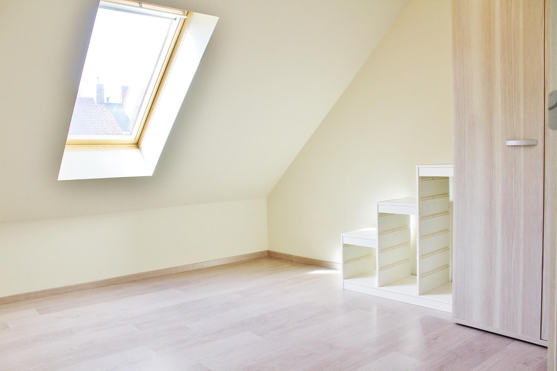 Karaktervolle herenwoning met dubbele garage in het centrum foto 10