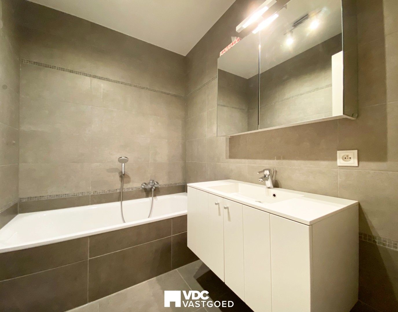 Penthouse-duplex met twee terrassen & prachtige zichten – Lichttorenplein Knokke foto 12