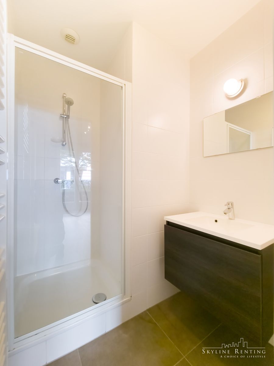  Mooie duplex 4k. + terras en TUIN (Europese wijk) foto 18