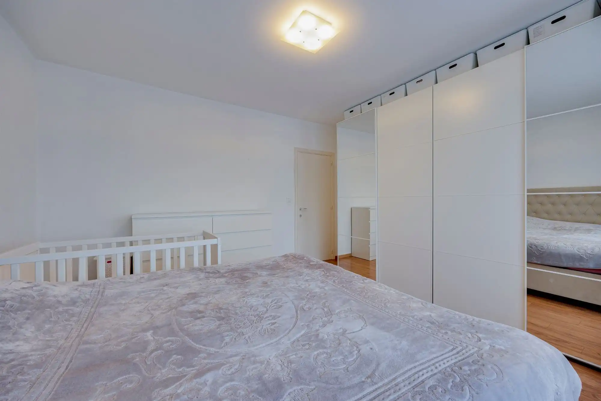 Prachtig appartement met 2 slaapkamers, terras en garagebox! foto 11