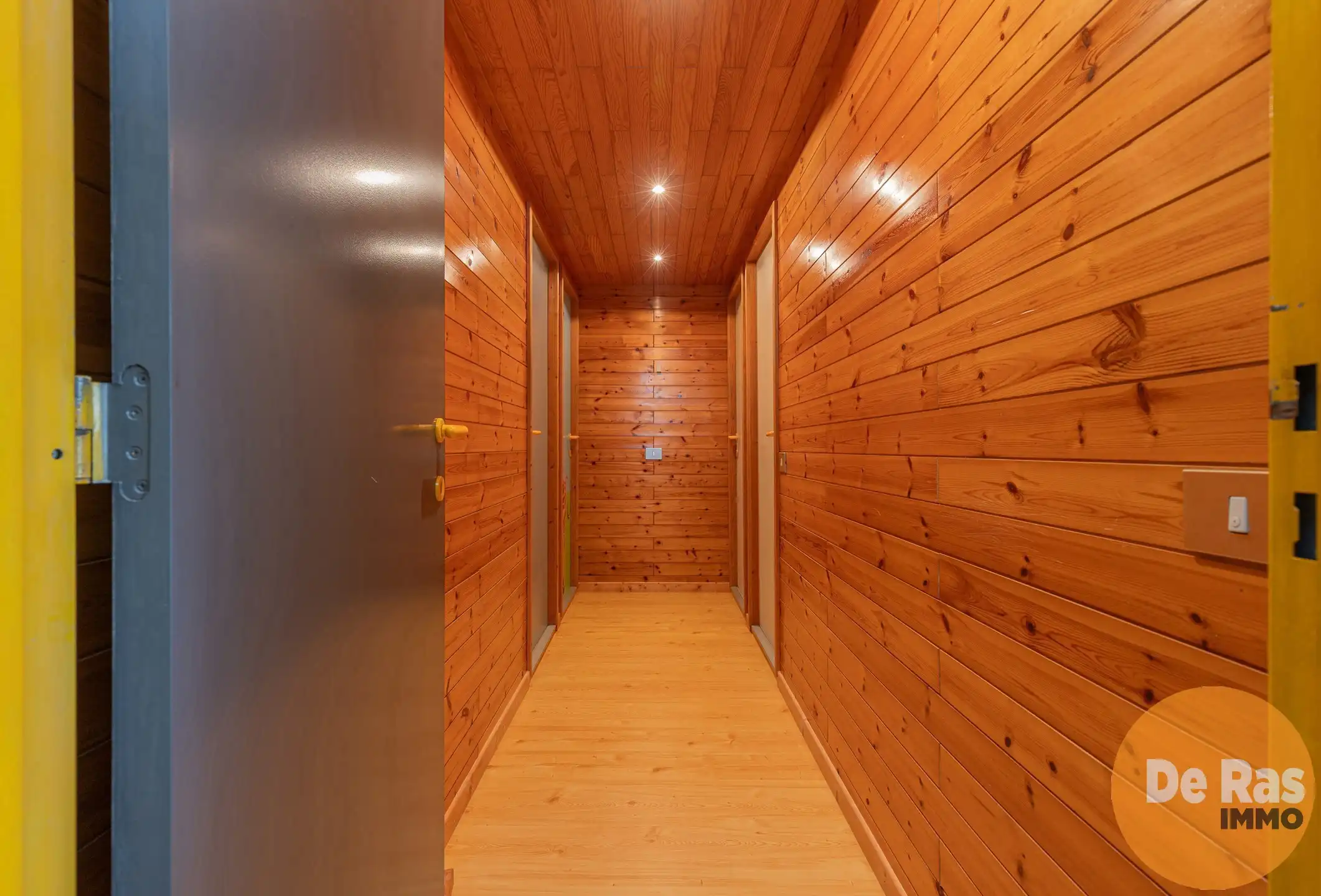 EREMBODEGEM- Ruime gezinswoning met tuin en weide  foto 14