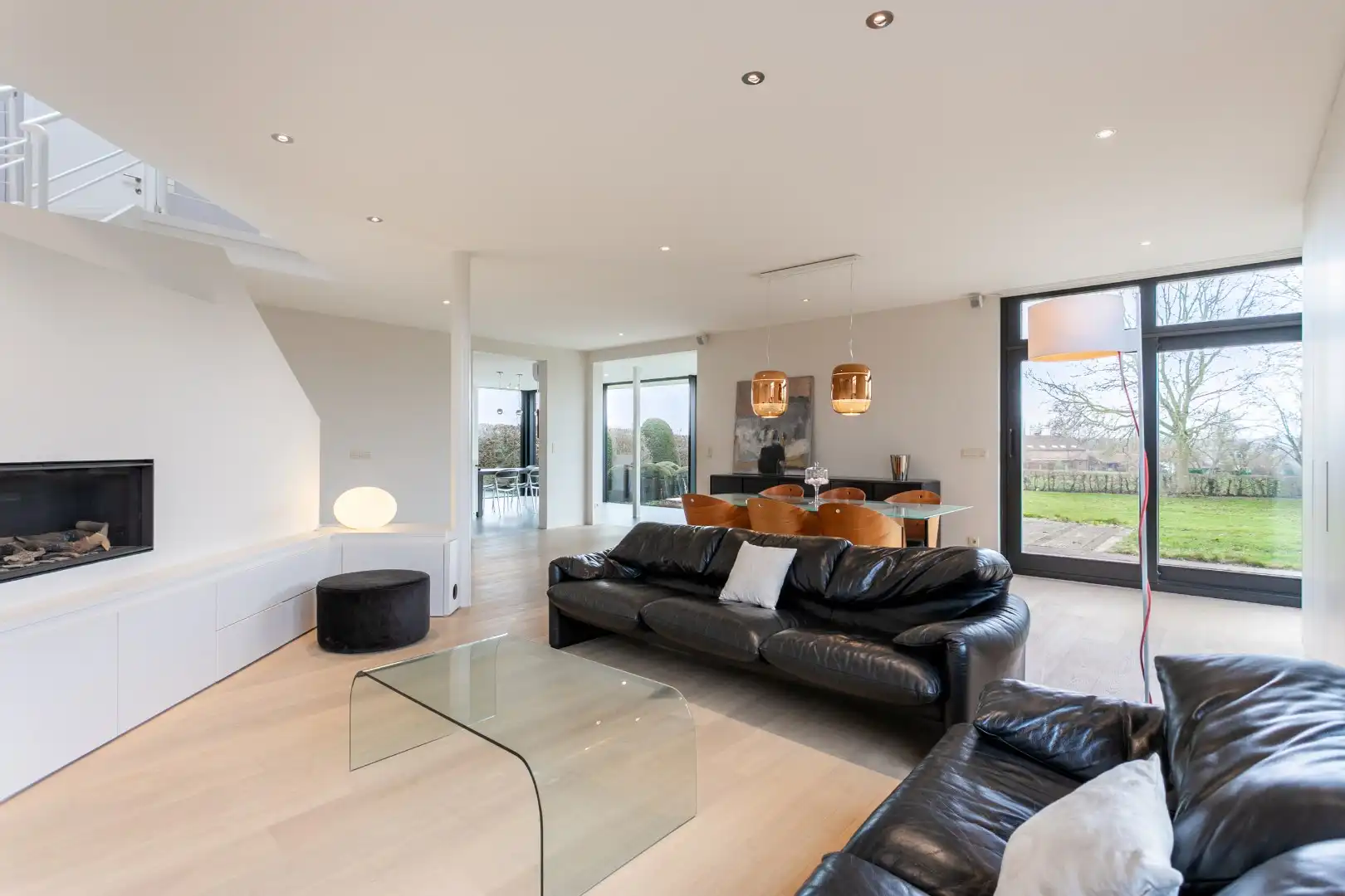 Instapklare villa te Heikruis, 4 slpks, bureau, dubbele garage en ruime tuin foto 7