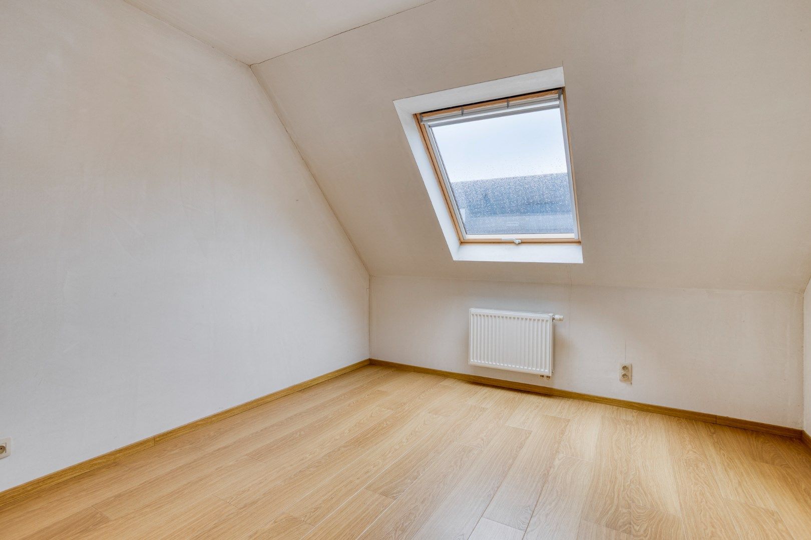 Recente woning met 3 slaapkamers en garage! foto 18
