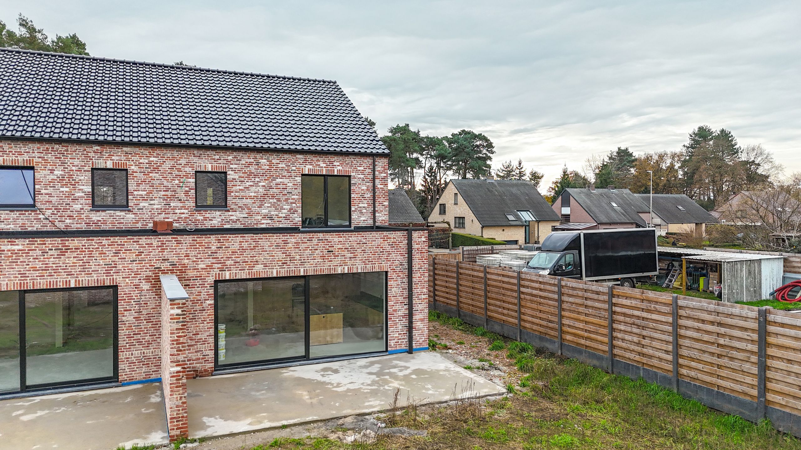 Instapklare nieuwbouw in Koersel met 4slpks, 2% registratie! foto 36