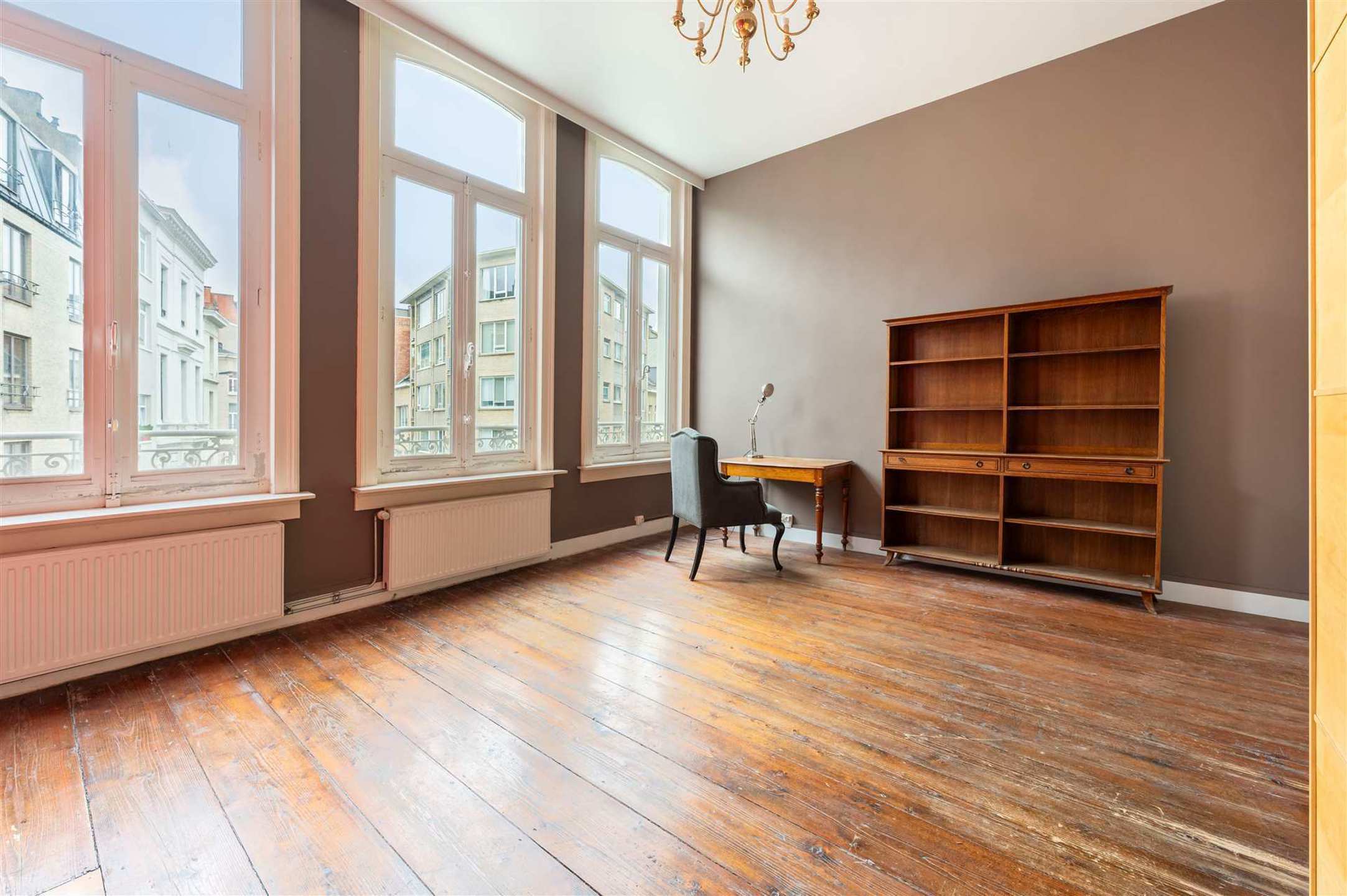 Ruime burgerwoning met 4 slaapkamers en stadstuin op toplocatie in Antwerpen foto 10