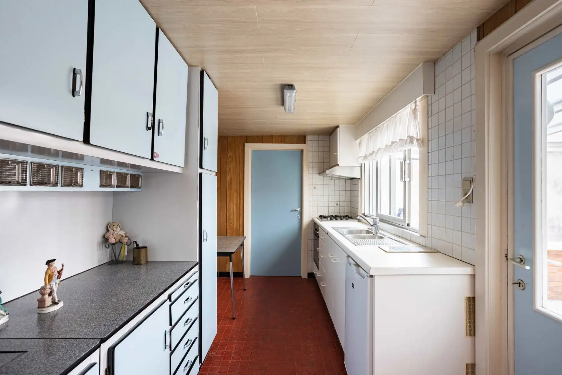 Leuke op te frissen woning aan de stadsrand! foto 8