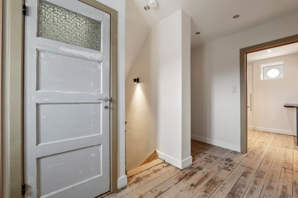 EXCLUSIEF HERENHUIS MET LUXUEUZE AFWERKING IN HET HART VAN SINT-TRUIDEN foto 21