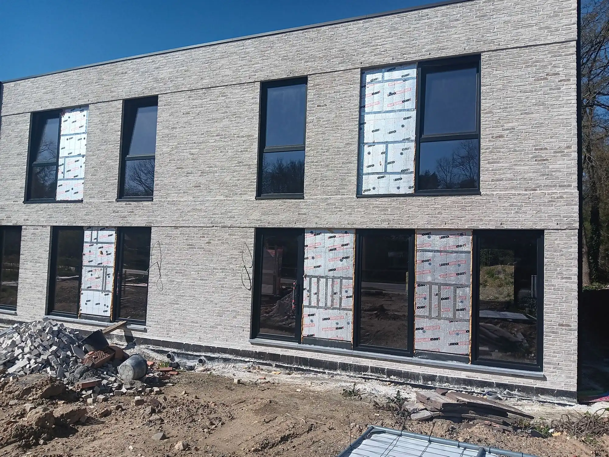 Nieuwbouwwoning op absolute toplocatie in Zutendaal foto 2