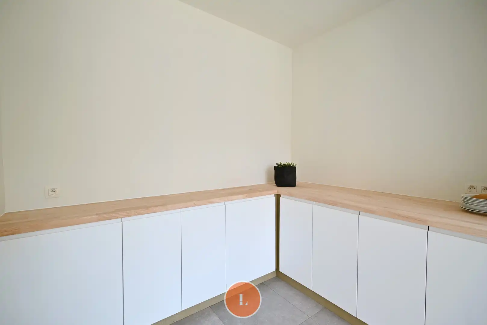 Uniek gelegen gerenoveerde woning te koop in het centrum van Menen.&nbsp; foto 7