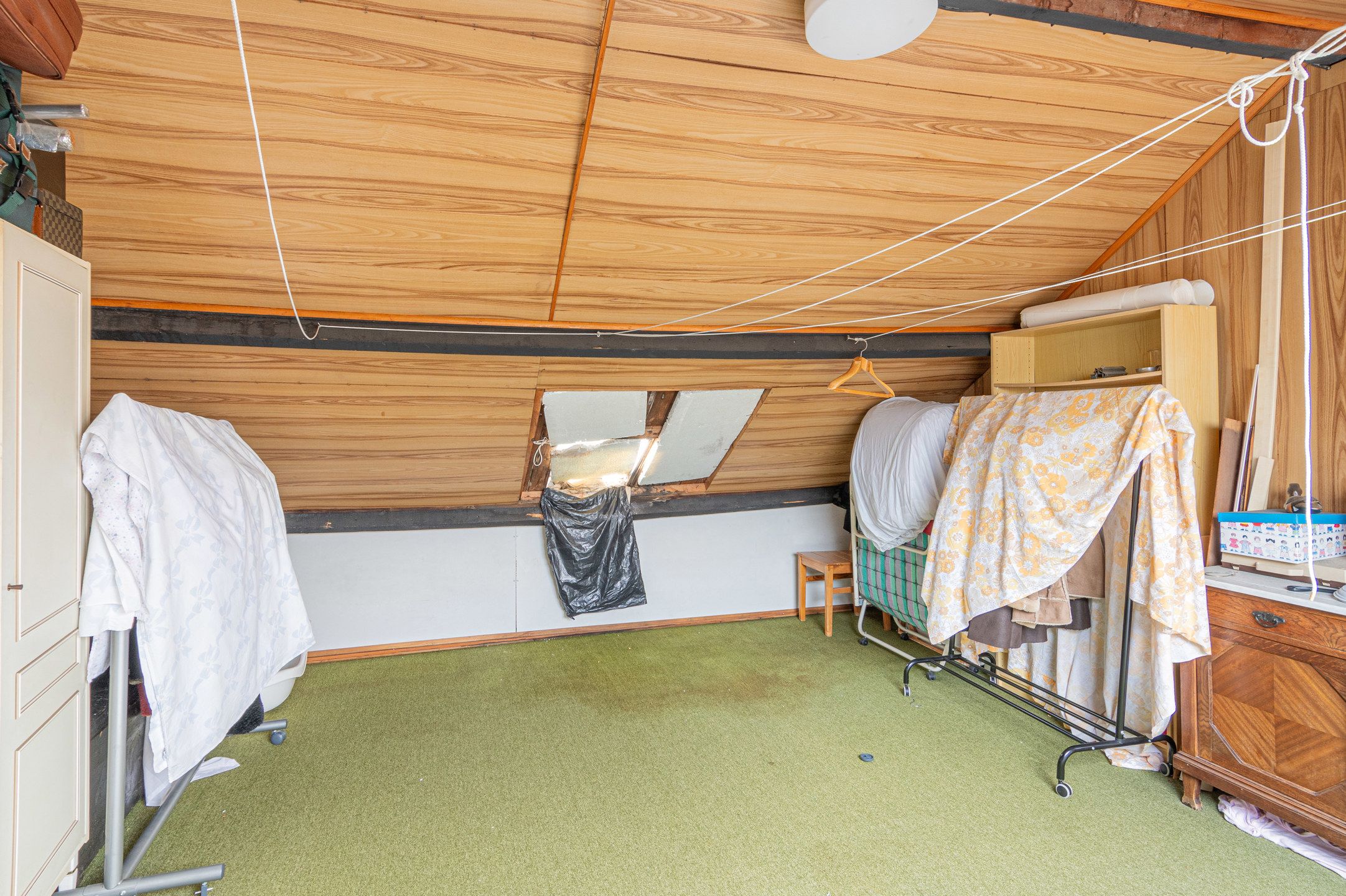 Gezellige woning met grote tuin en garage op toplocatie  foto 15