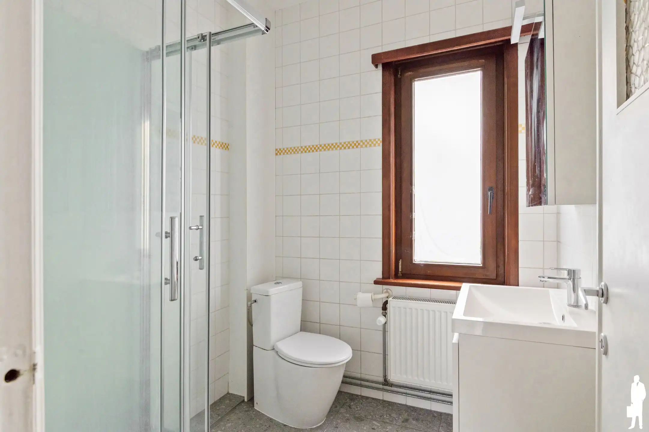 Instapklare gezinswoning met drie slaapkamers foto 26