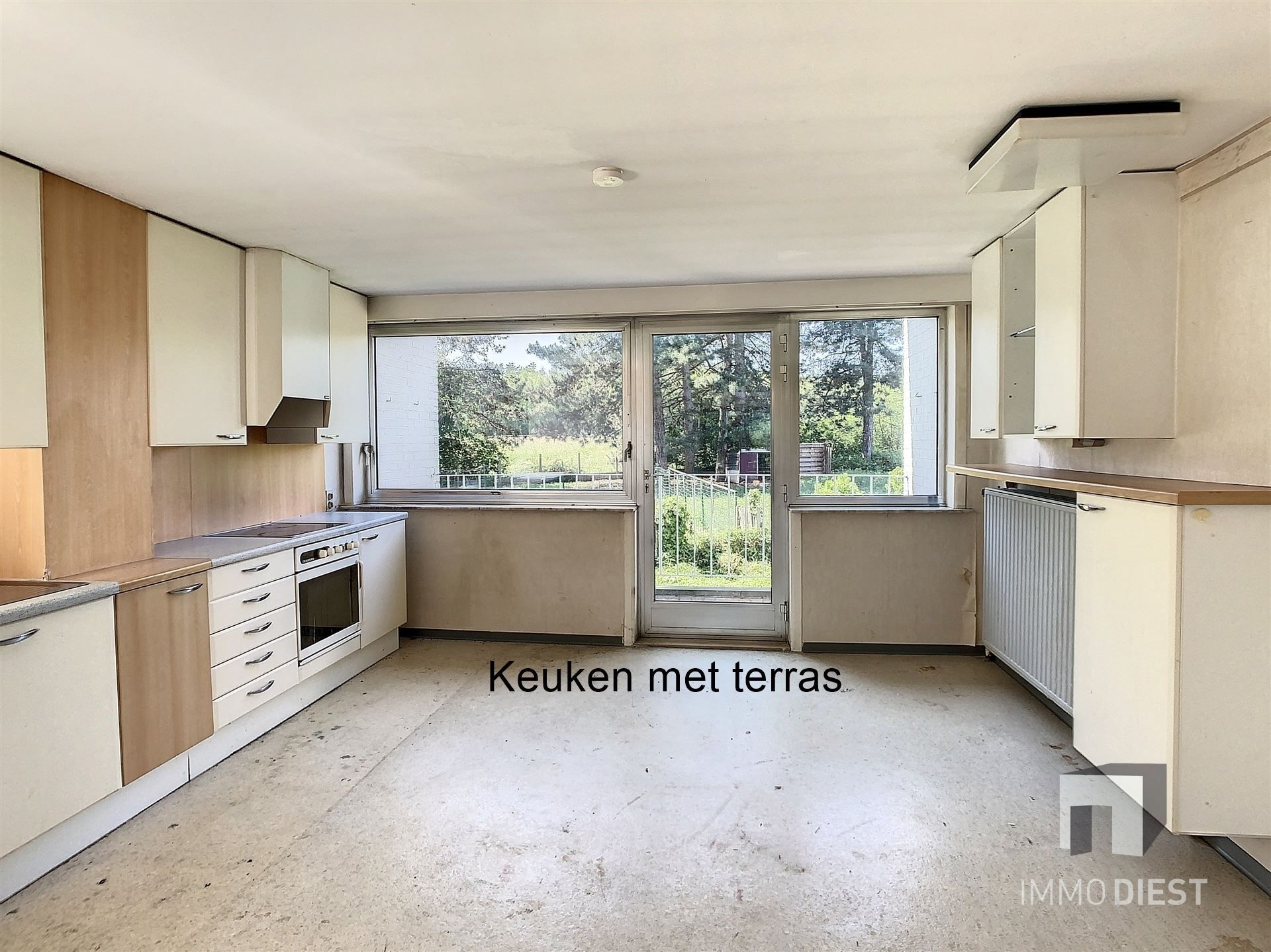 Appartement eerste verdieping foto 7