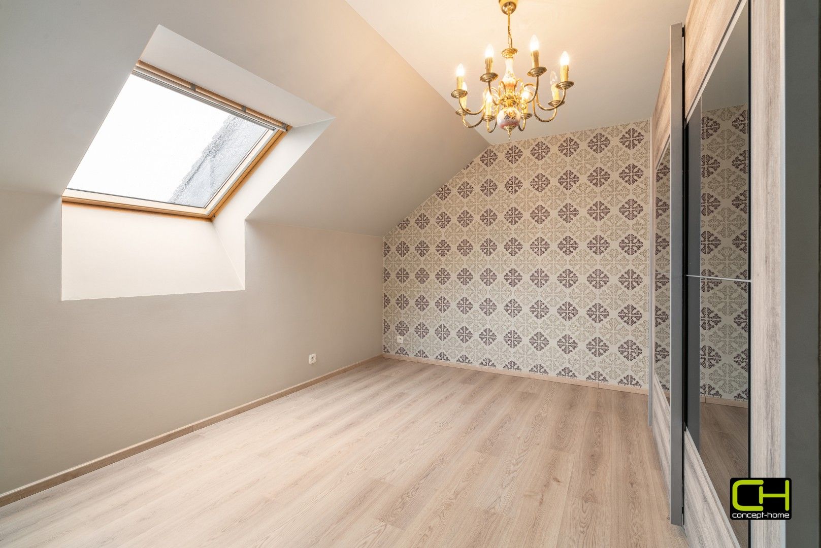 Ruim duplex-appartement met drie slaapkamers te koop foto 12