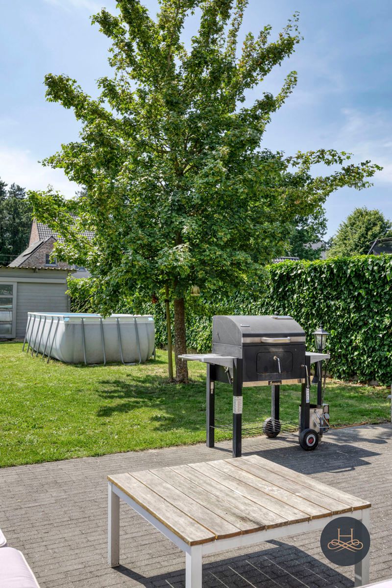 Rustig gelegen, zuinige, moderne open woning met ruime tuin foto 26