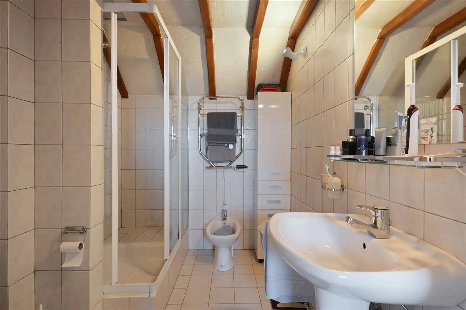 Rustig gelegen Villa met tuin op 22are60 foto 24