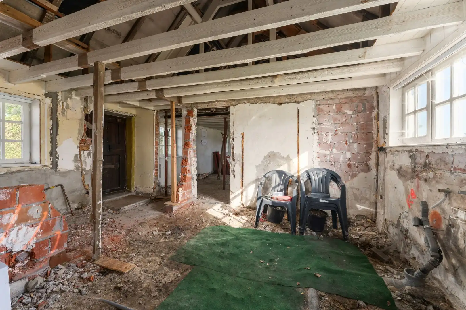 Te renoveren woning te Ruddervoorde foto 6