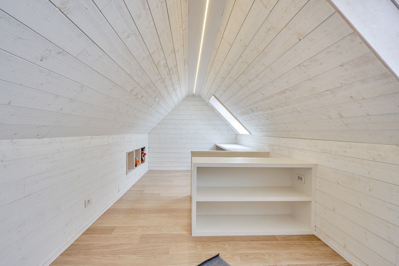 Instapklare halfopen bebouwing met 4 slaapkamers in Oostakker foto 27