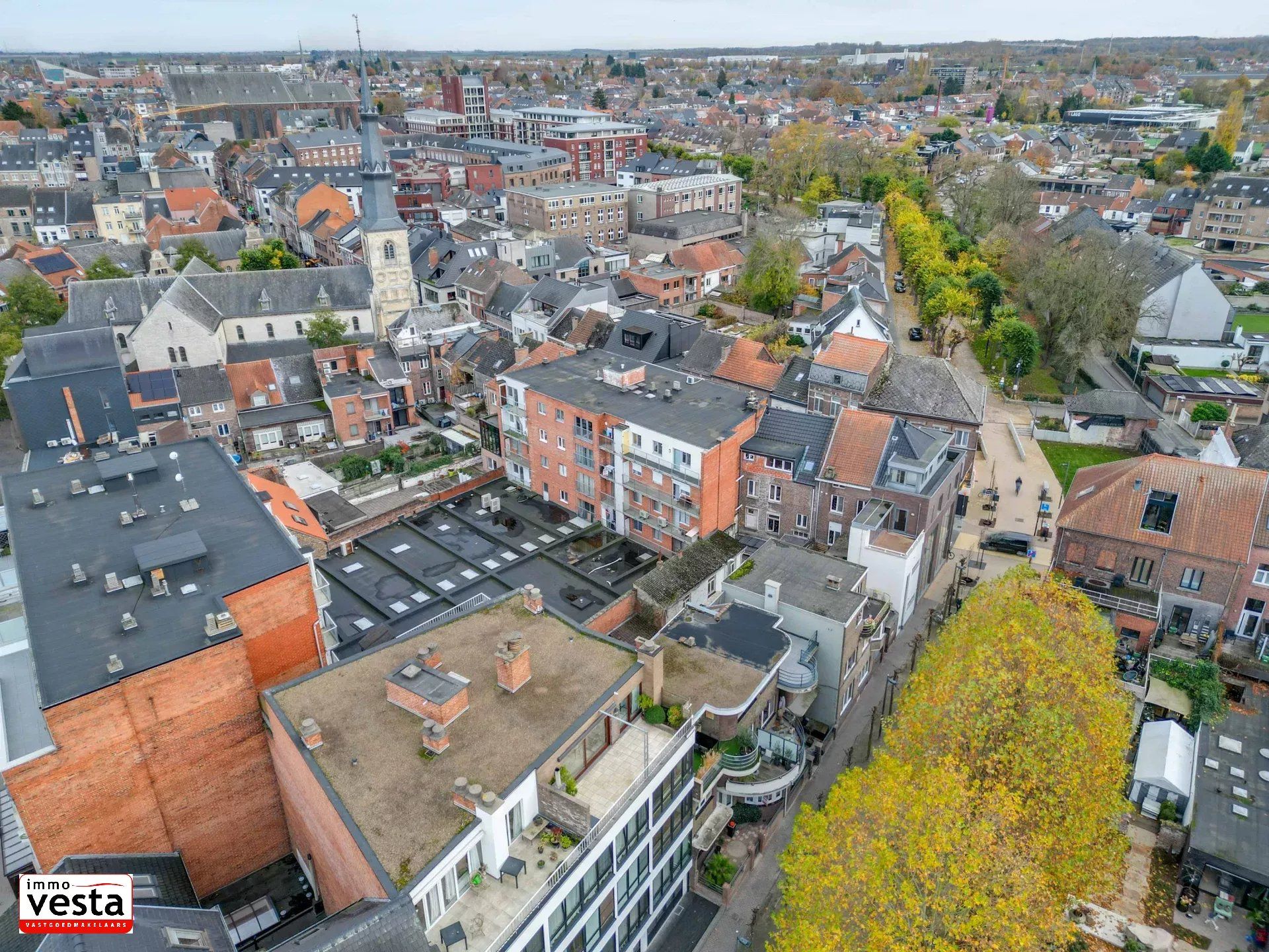 Art-deco stadswoning met ideale ligging foto 3