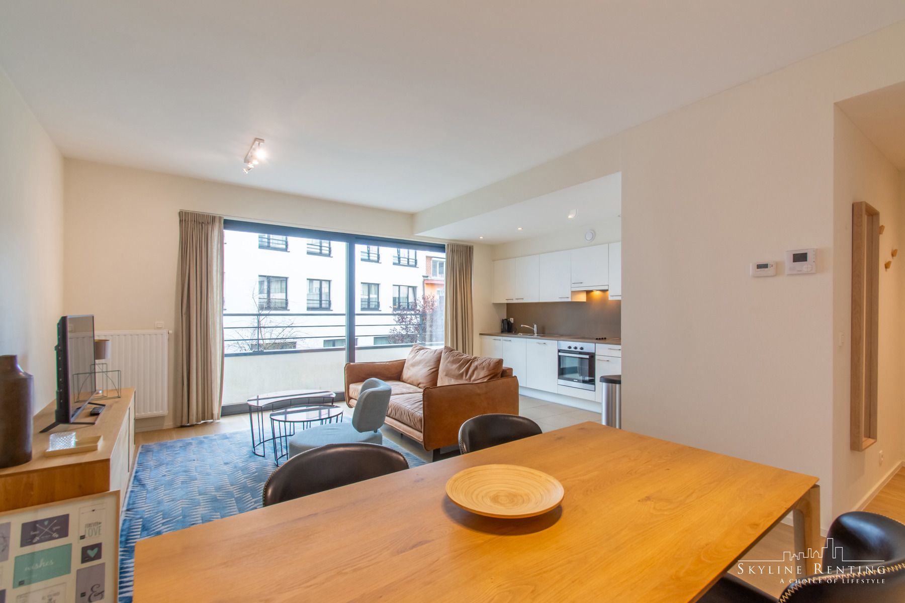 Prachtig gemeubeld appartement 2 KAMERS + TERRAS foto 3