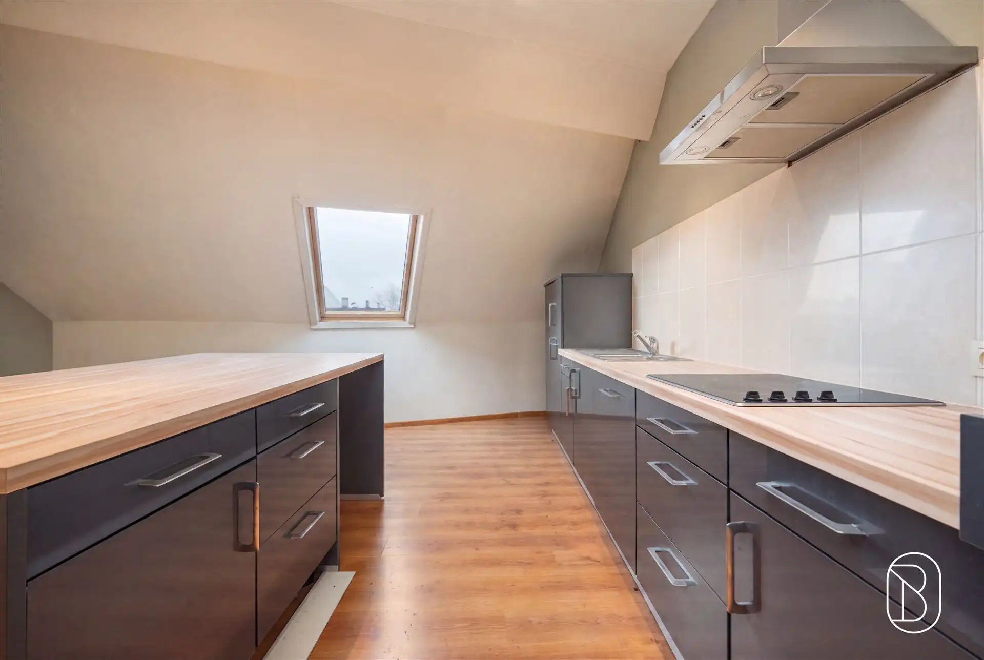Karaktervolle herenwoning met tal van mogelijkheden! foto 21