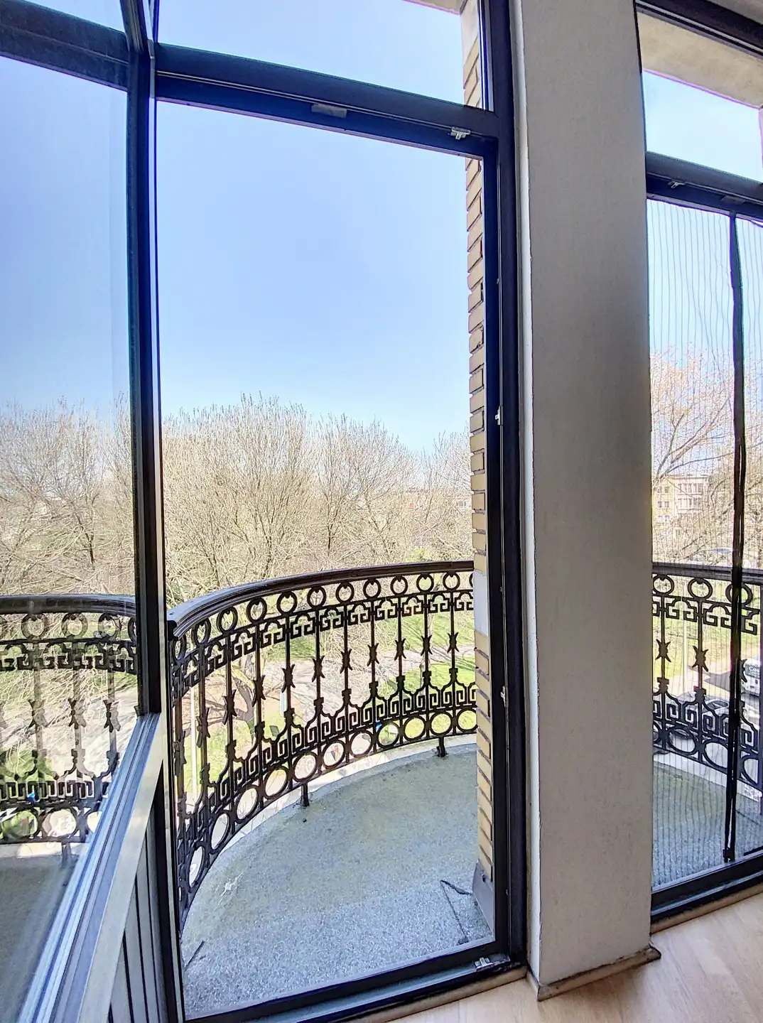 Om een bezoek te organiseren, vul het online formulier in. foto 2