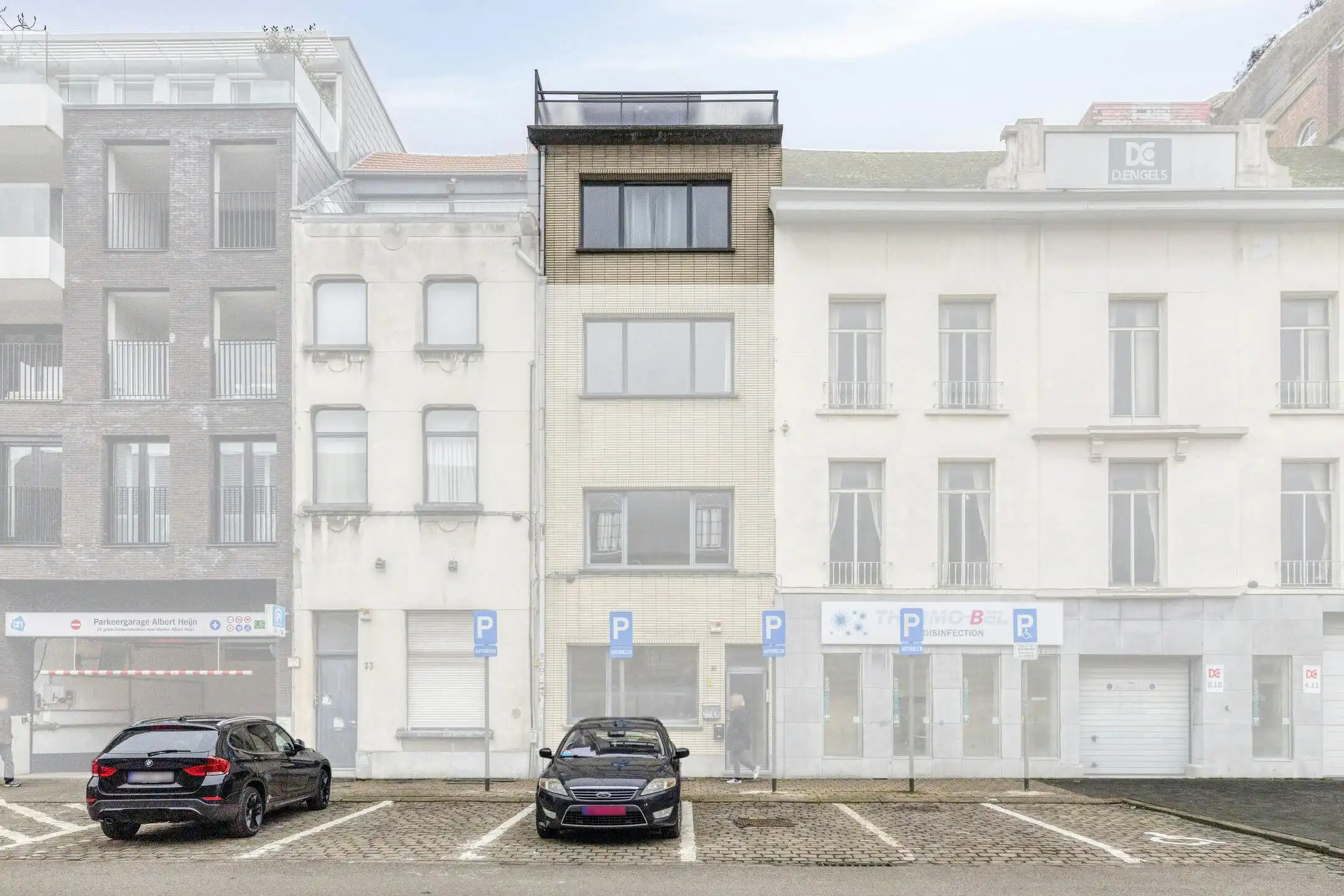 Appartement te koop aan het Hessenplein in Antwerpen foto 4