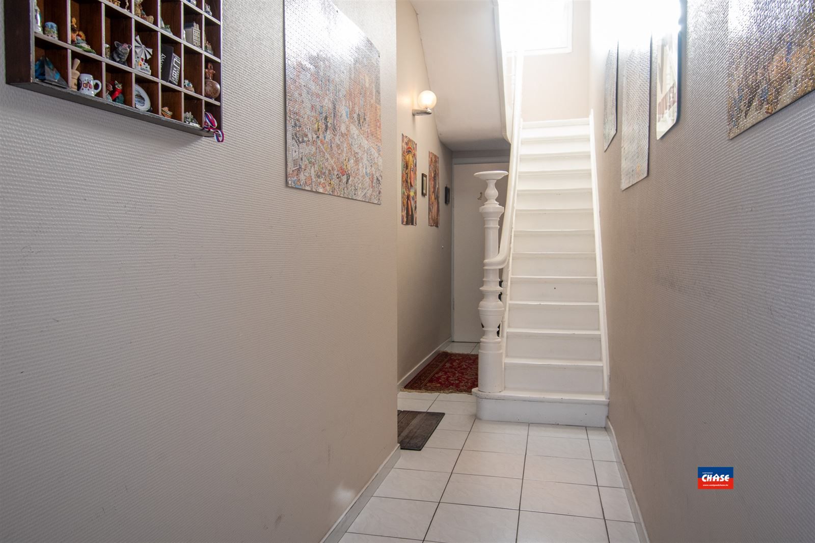 Rijwoning met drie slaapkamers en tuin foto 14