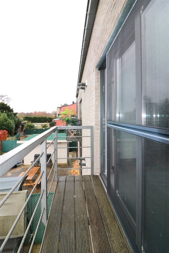 Duplex met 2 grote slpk, zuidterras, nabij station foto 30