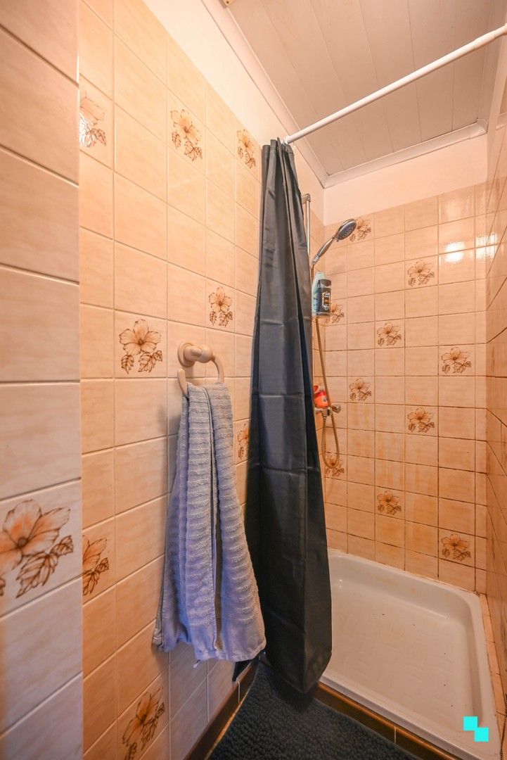 Gelijkvloers appartement met garage in Oostrozebeke foto 10