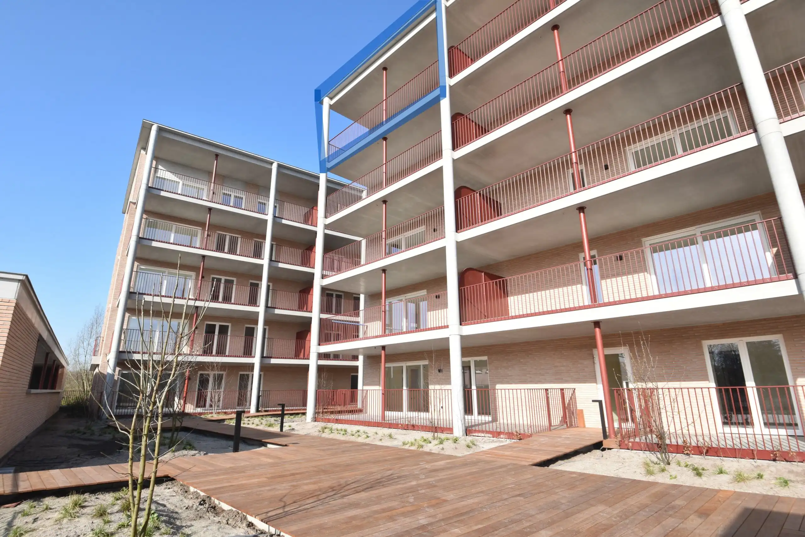 Stijlvol wonen in alle rust – nieuwbouwappartement in de Clementwijk foto {{pictureIndex}}