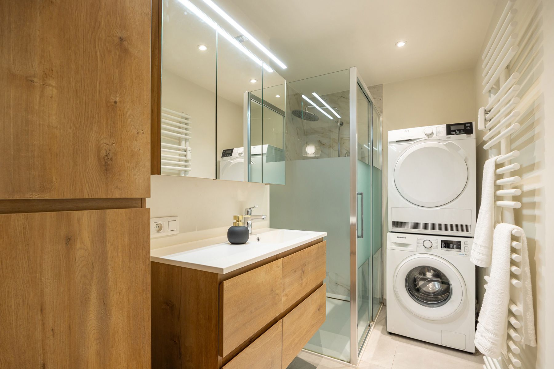 Ben je op zoek naar een instapklaar appartement op een uitstekende locatie in Deurne? foto 10