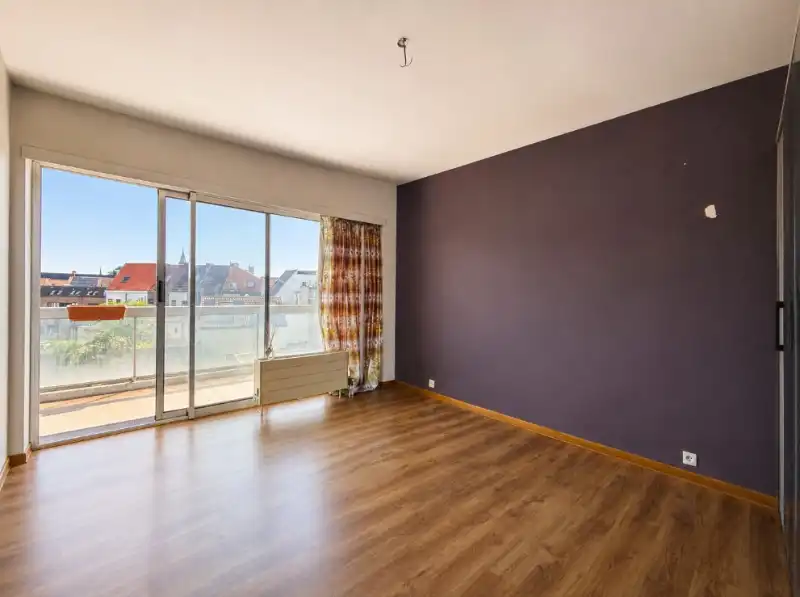 Ruim 2-slaapkamerappartement met 2 terrassen aan de Coupure foto 9