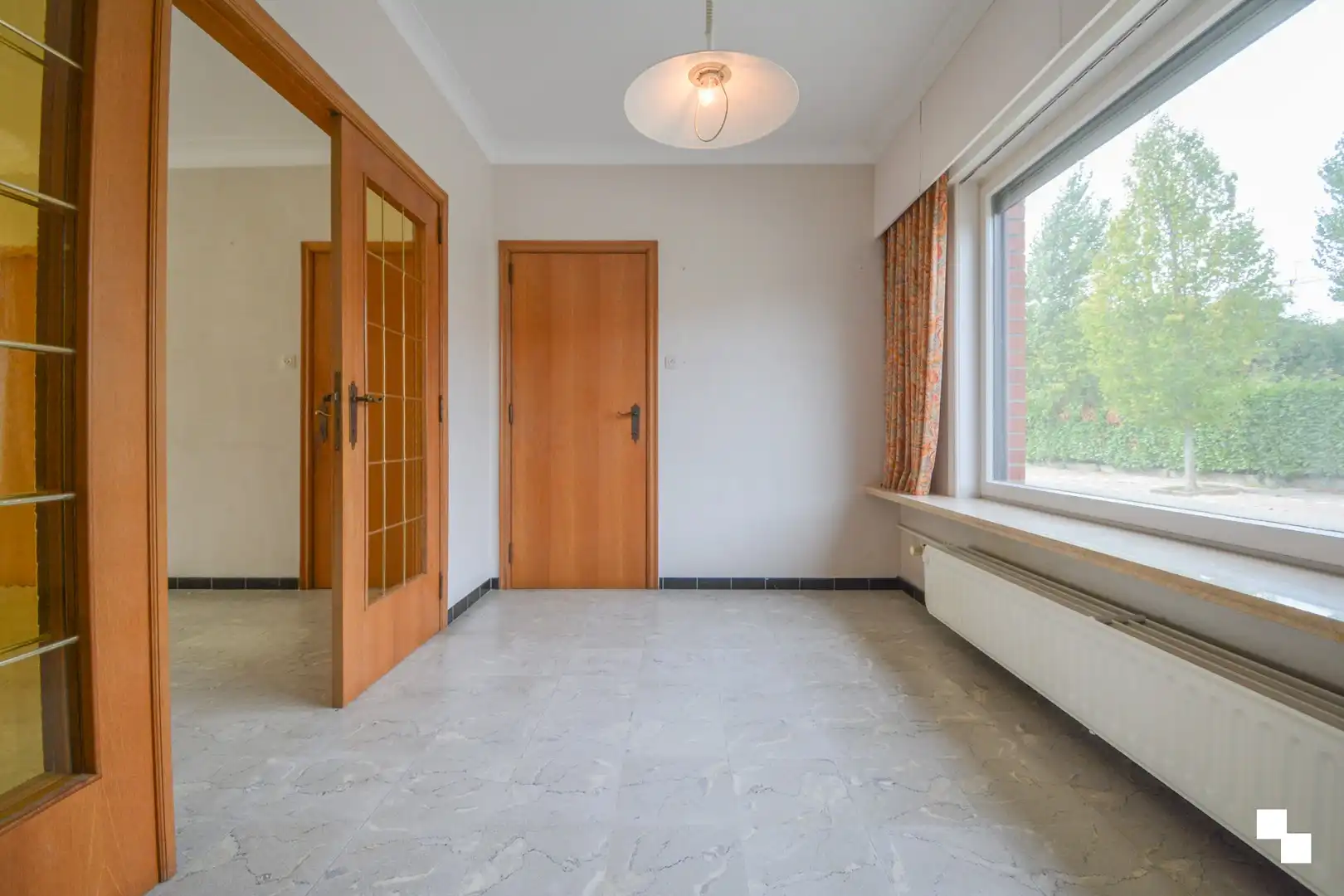 Verrassend ruime eengezinswoning met 5 slp te Roeselare foto 3